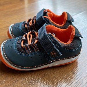 Stride rite sneakers toddler baby boy size 4.5 perfect condition orange and blue
